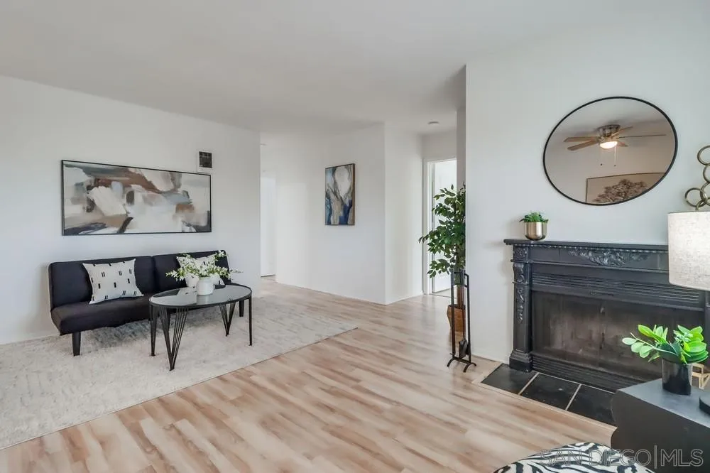 -4295460154528691497 (1)