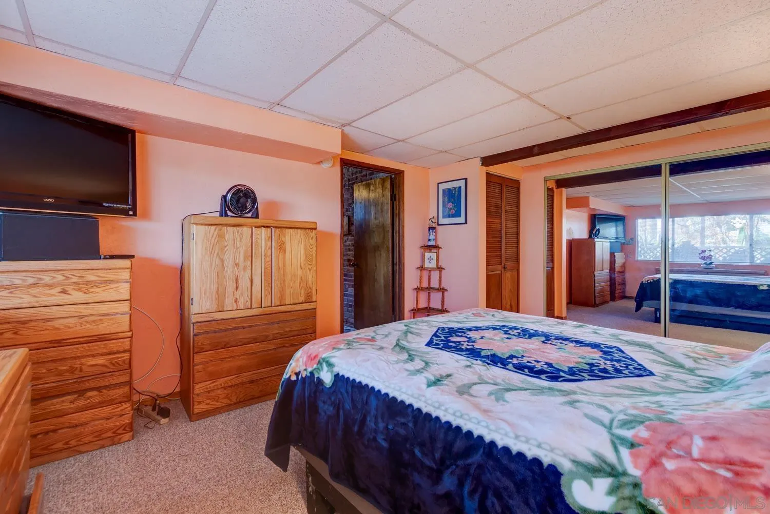 -4398520852438994617