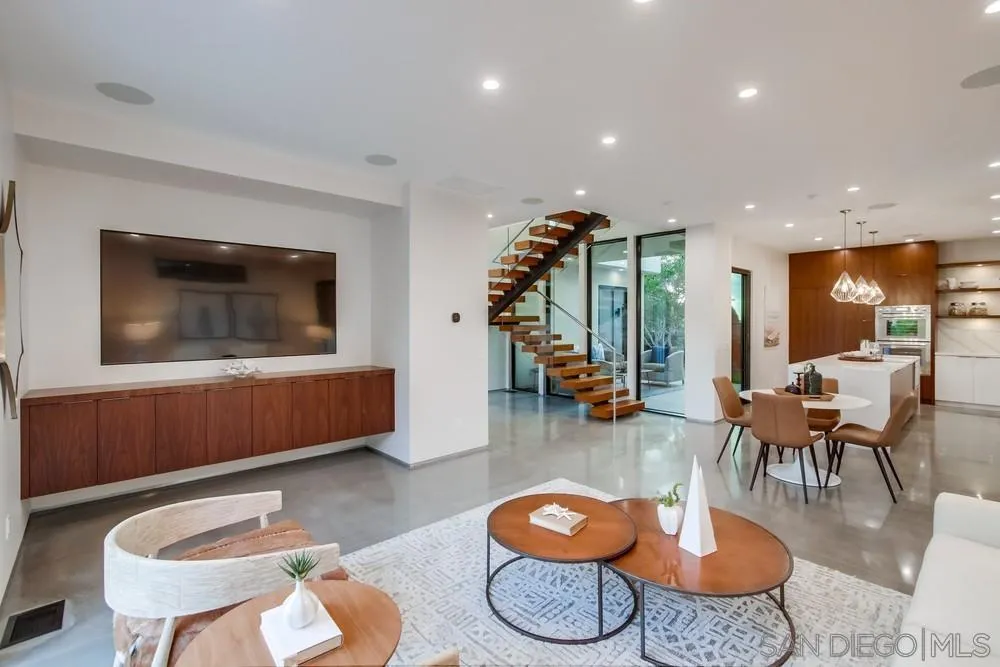 -5592177950937710034