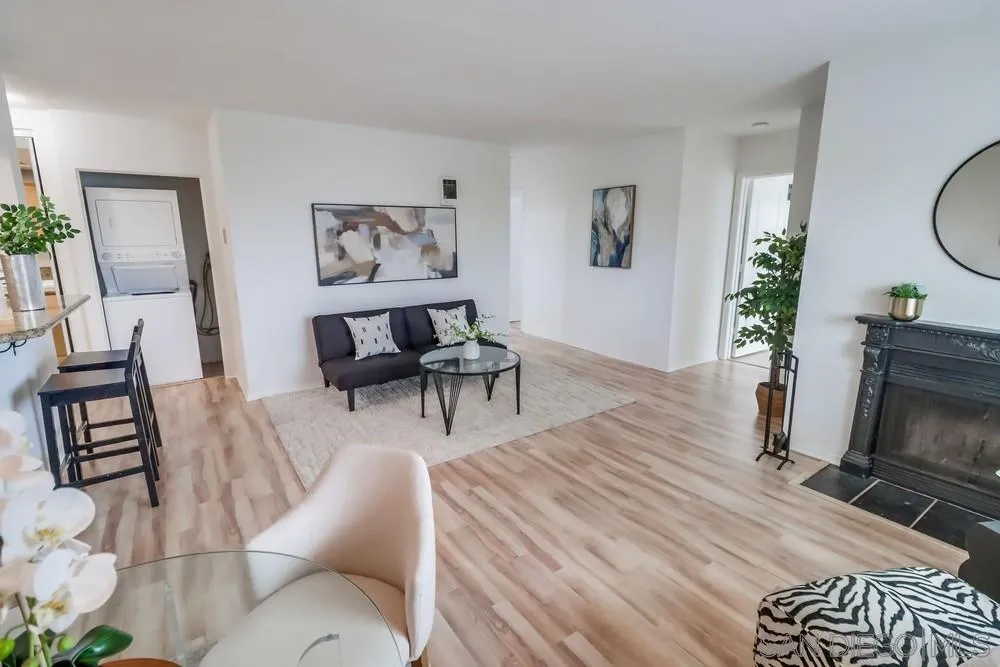 -8952916646513003888 (1)